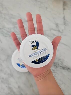 Dove Rich Nourishment Cream Face Hand & Body Moisturizer Extra Dry Skin 2.53 Oz
